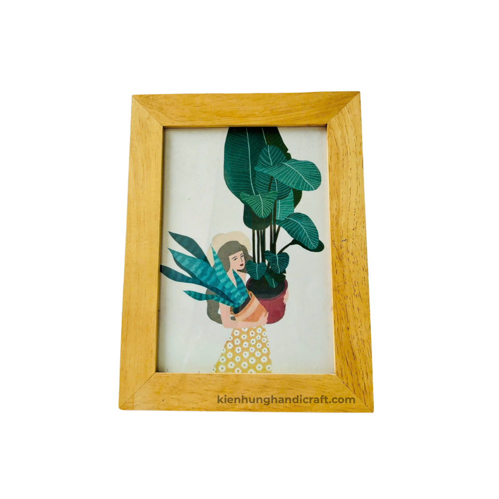 Elegant Tabletop Art Frame